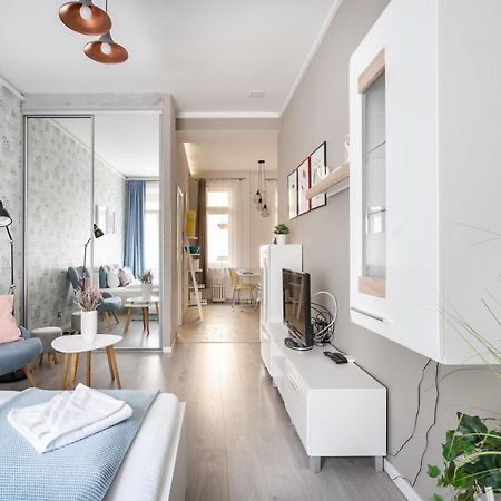 Bpr Chic Gem In The Heart Of The City Будапеща Екстериор снимка