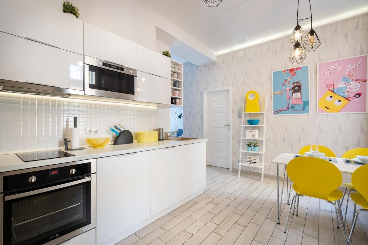 Bpr Chic Gem In The Heart Of The City Будапеща Екстериор снимка
